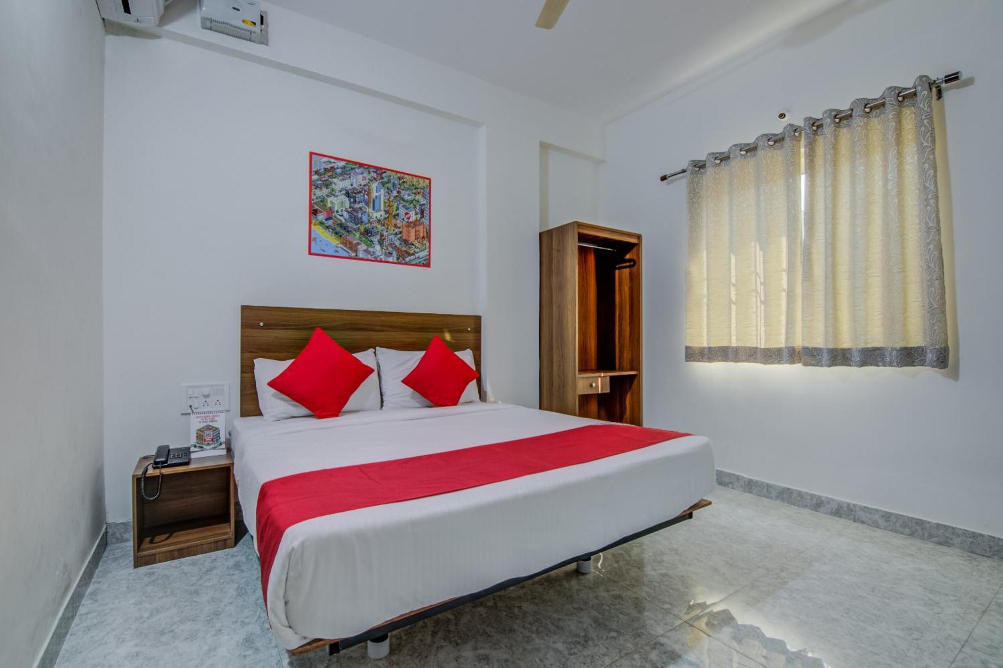Hotel O Varcity Comforts Near Ragigudda Sri Prasanna Anjaneyaswamy Temple Bangalore Esterno foto