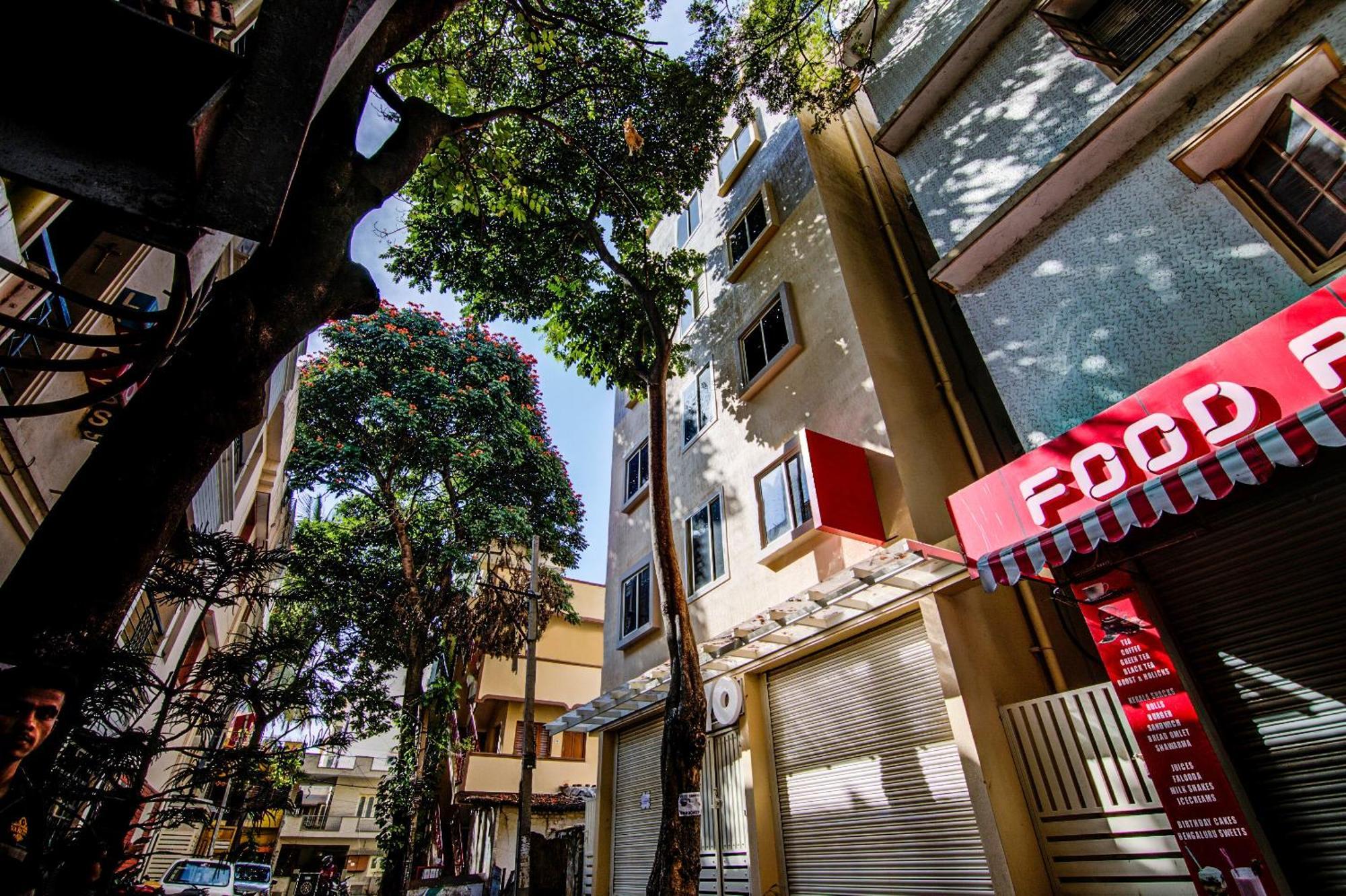Hotel O Varcity Comforts Near Ragigudda Sri Prasanna Anjaneyaswamy Temple Bangalore Esterno foto