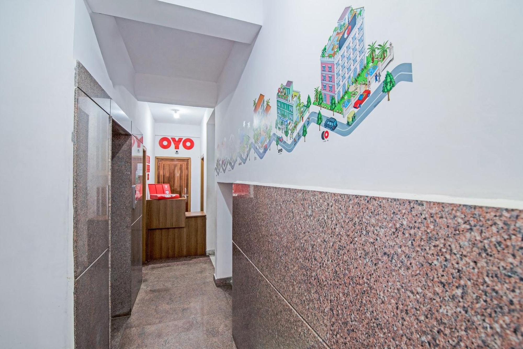 Hotel O Varcity Comforts Near Ragigudda Sri Prasanna Anjaneyaswamy Temple Bangalore Esterno foto