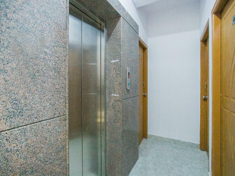 Hotel O Varcity Comforts Near Ragigudda Sri Prasanna Anjaneyaswamy Temple Bangalore Esterno foto